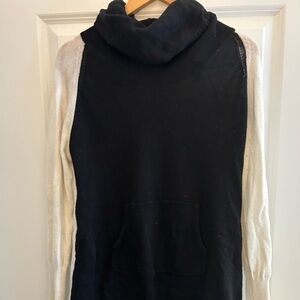 Lilla P Black and Cream Knit Sweater